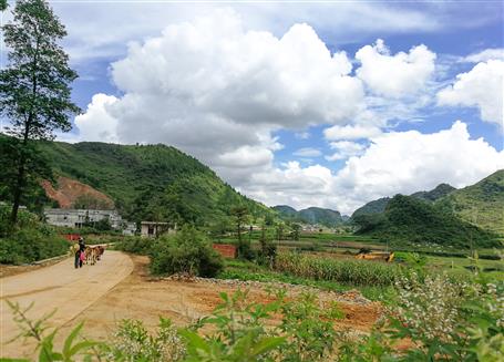 脫貧攻堅 冶建在行動